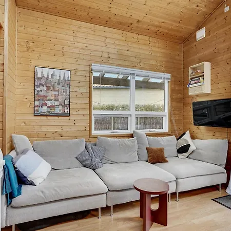 Holiday home Pet Friendly In Vaeggerlose With Kitchen