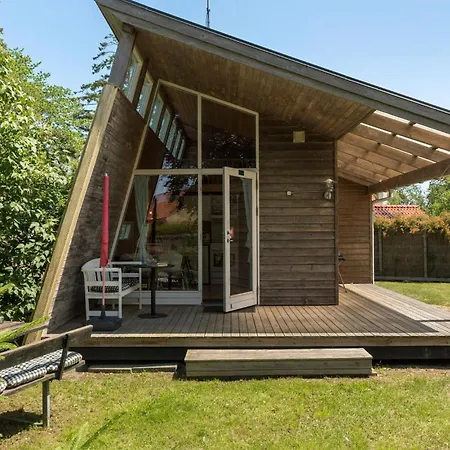 1 Bedroom Cozy In Vaeggerlose Tatil Evi Bøtø By