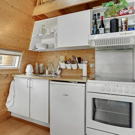 Pet Friendly In Vaeggerlose With Kitchen Bøtø By